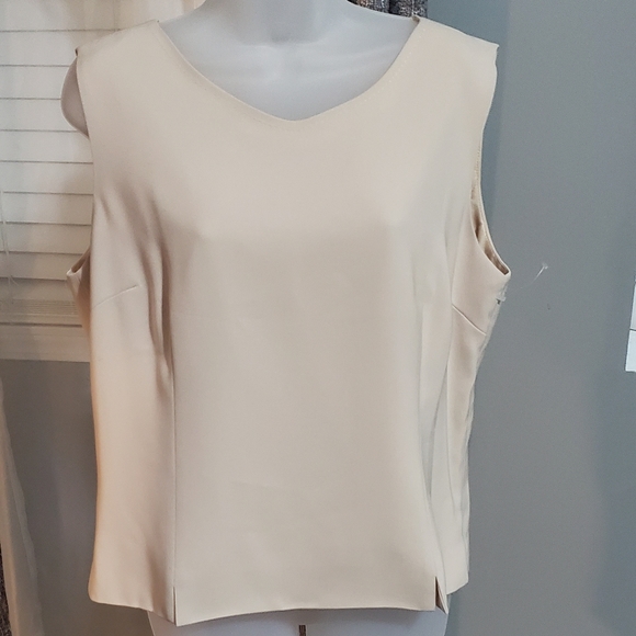 Kasper Tops - NWT KASPER dressy top size 12
